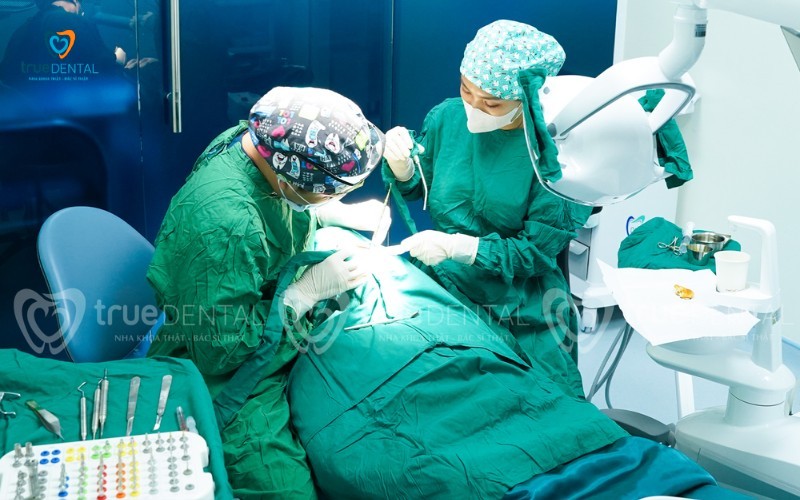 địa chỉ cấy ghép implant giá tốt tại TP.HCM